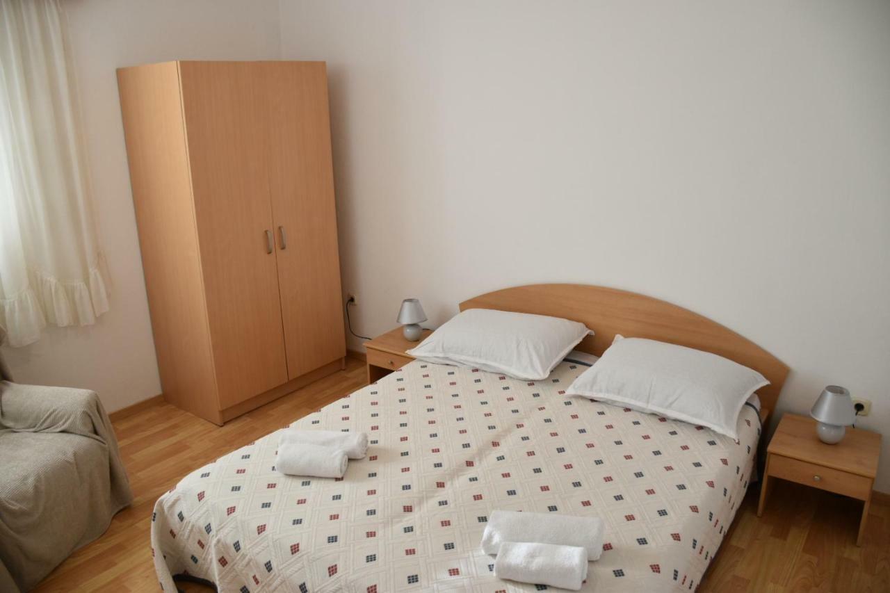 Mauro Appartement Ražanac Buitenkant foto