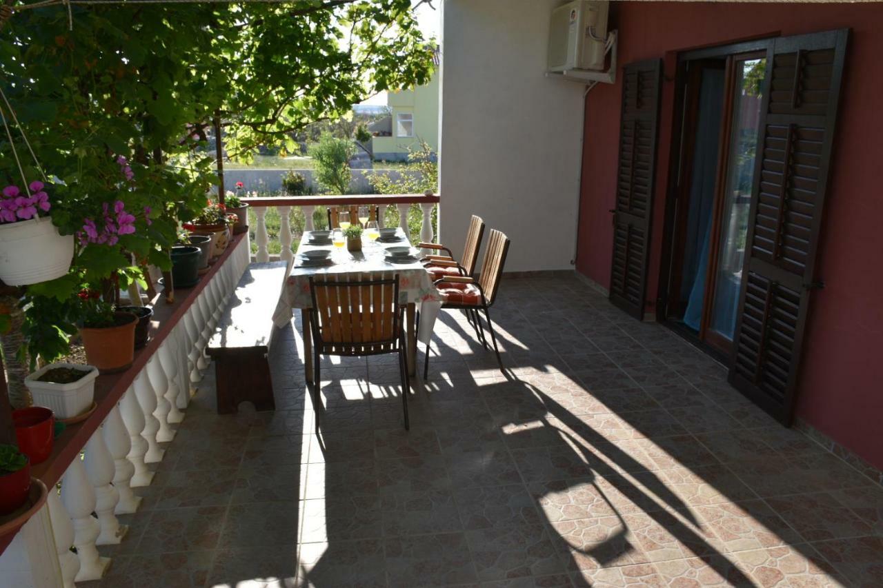 Mauro Appartement Ražanac Buitenkant foto
